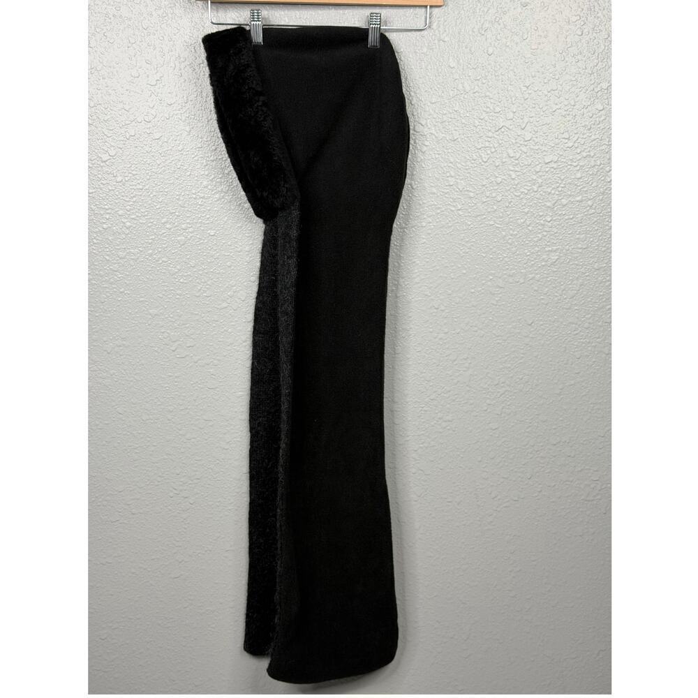 M-Design Icelandic Wool Women’s Hood Scarf - Picture 10 of 16